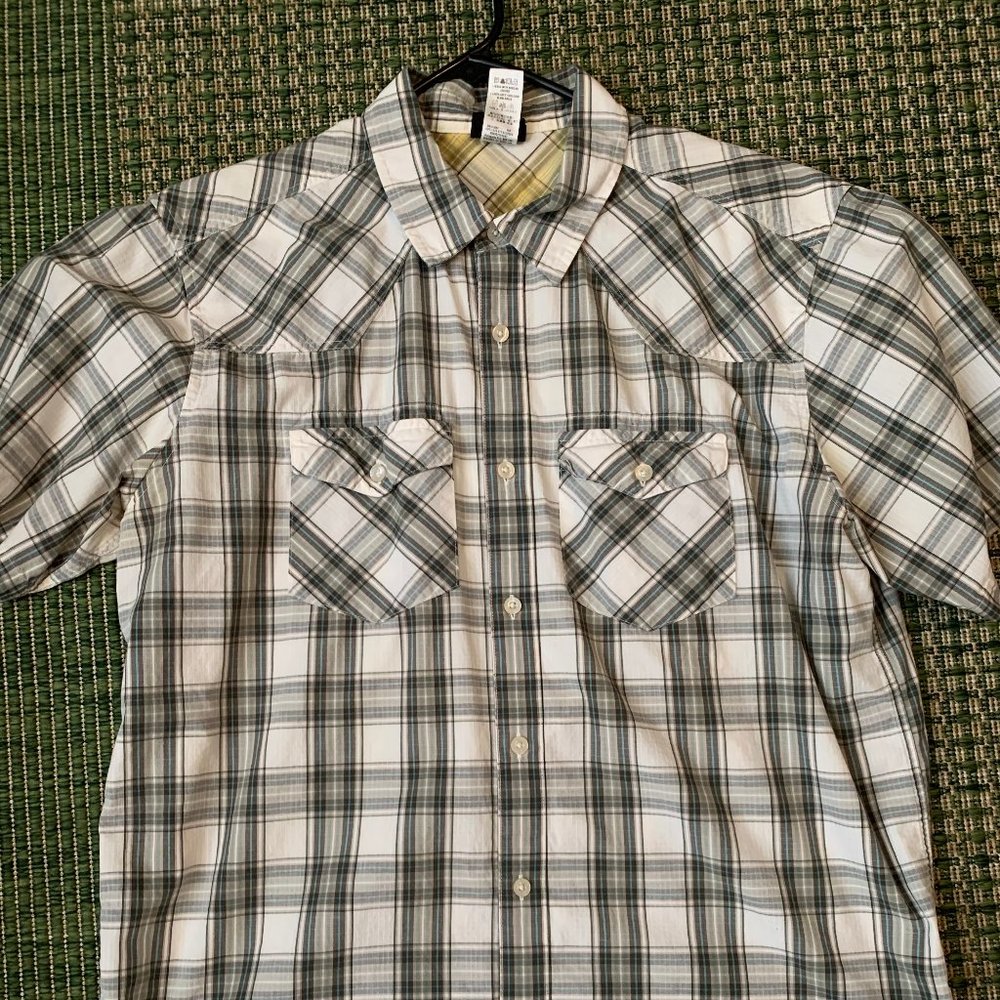 Patagonia Organic Cotton Button Down Tee